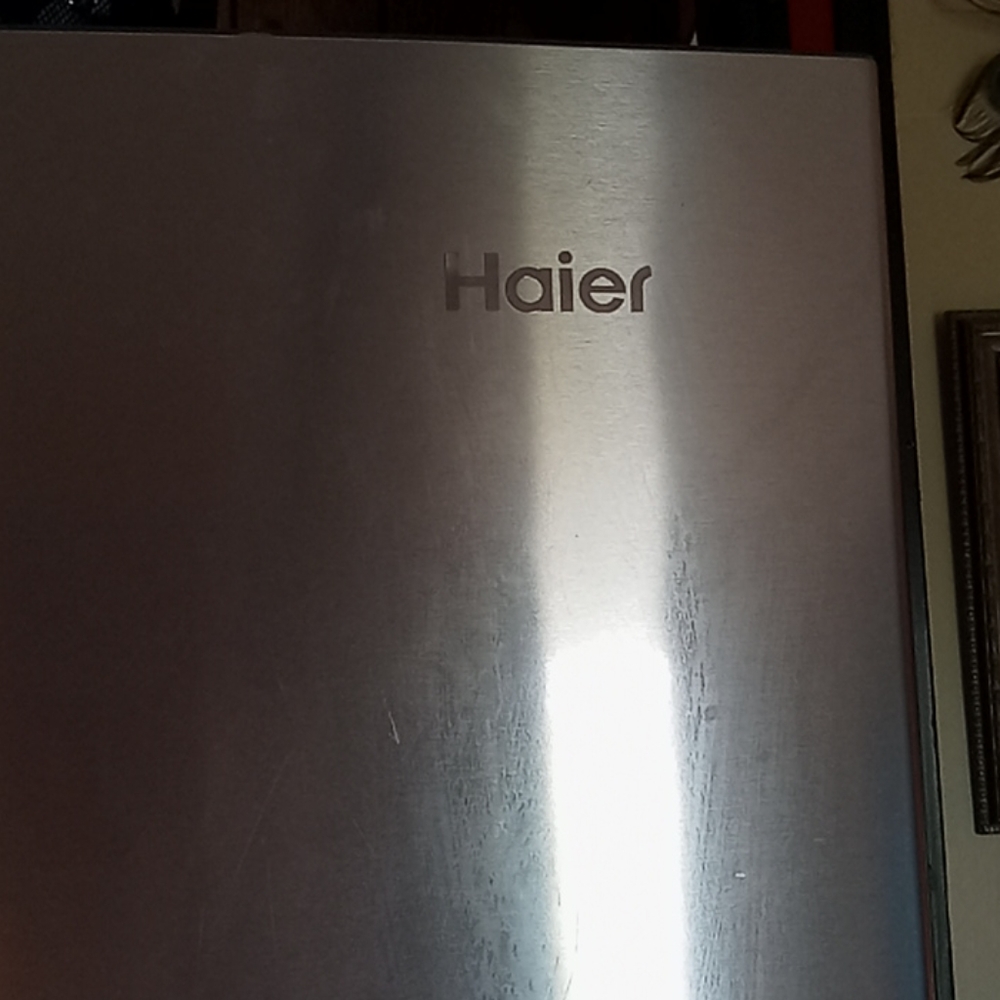 Fridge - Picture 2 of 2